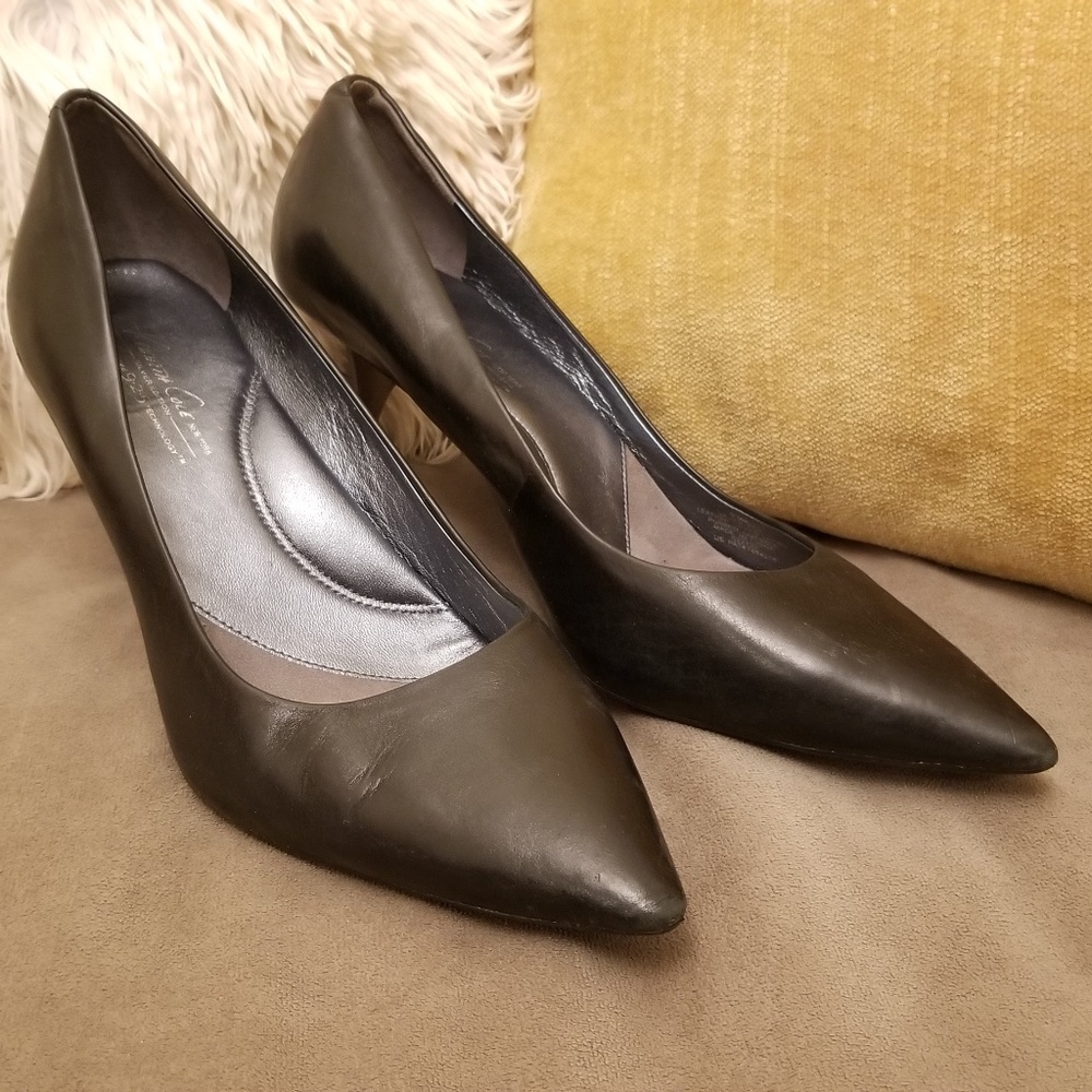 RARE-Kenneth Cole 925 Black Pumps - Metallic Heel